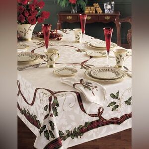 NWT Lenox Holiday Nouveau Tablecloth 60”X120”Oblong/Rectangle Ivory BELOW RETAIL